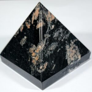 Pirâmide de Turmalina Negra 4x4