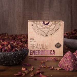 Pirâmide Energética de Rosas | Sagrada Madre