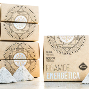 Pirâmide Energética de Olíbano e Yagra  | Sagrada Madre