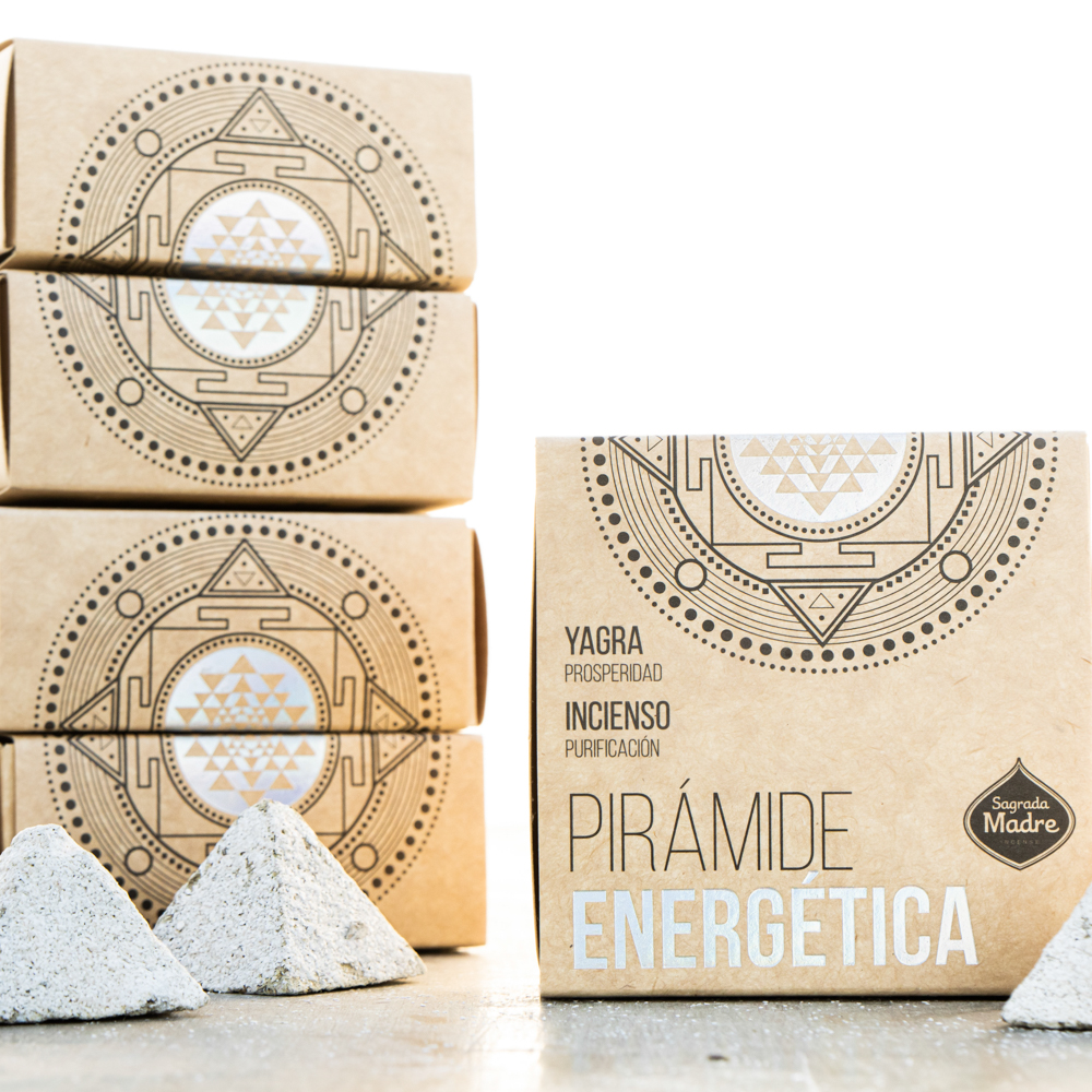 Pirâmide Energética de Olíbano e Yagra  | Sagrada Madre