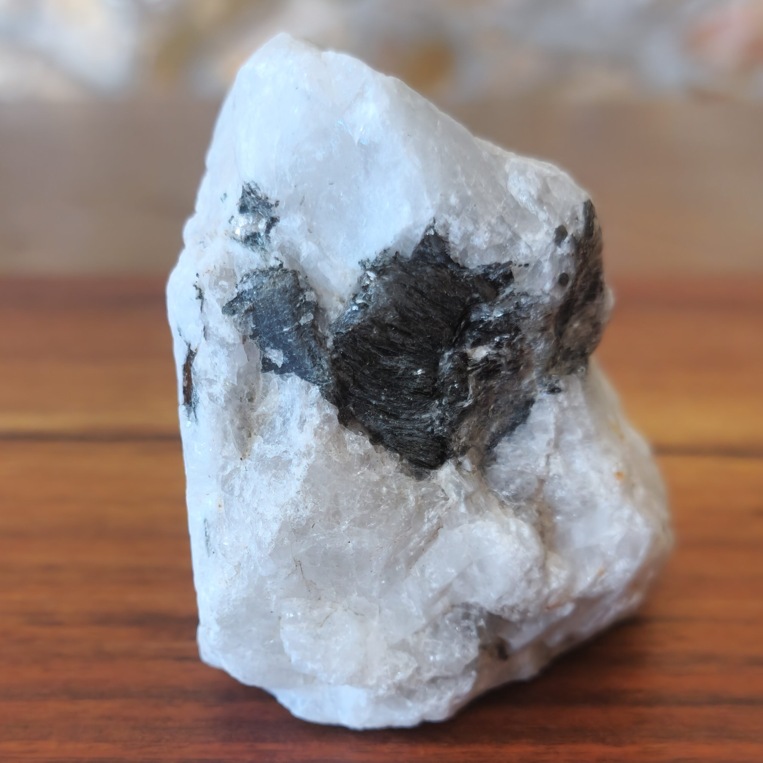 Pedra da Lua em Bruto