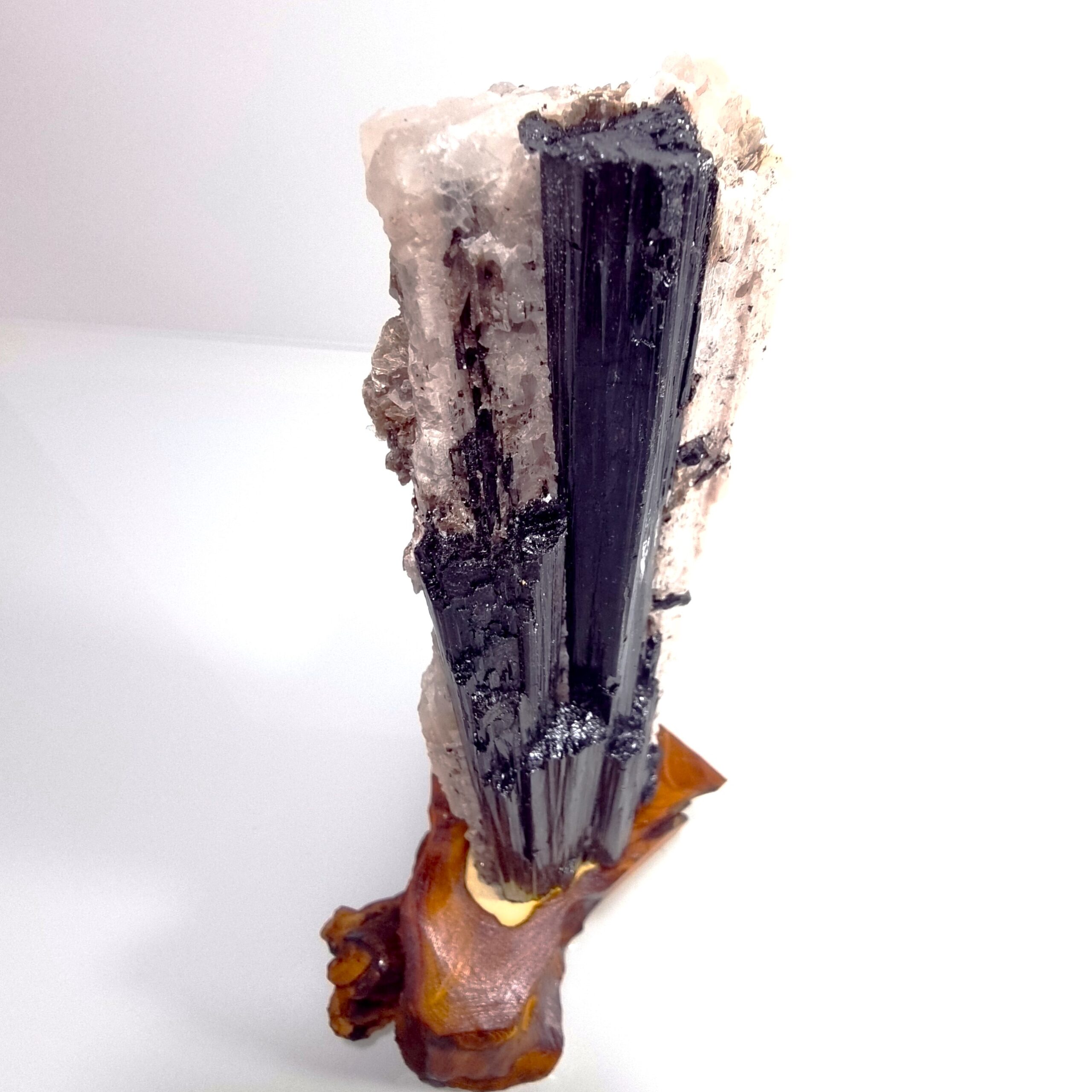 Turmalina Negra, Feldspato e Mica | Especial - Image 2